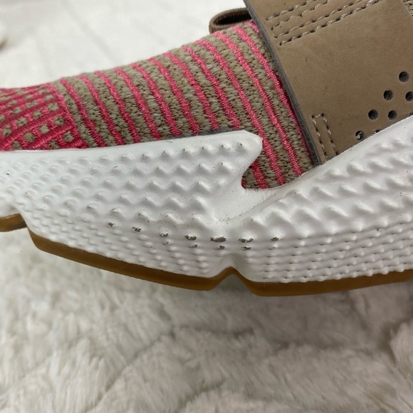 Adidas Prophere Pink/Tan CQ2128 Sneakers Size 6 - Picture 12 of 16